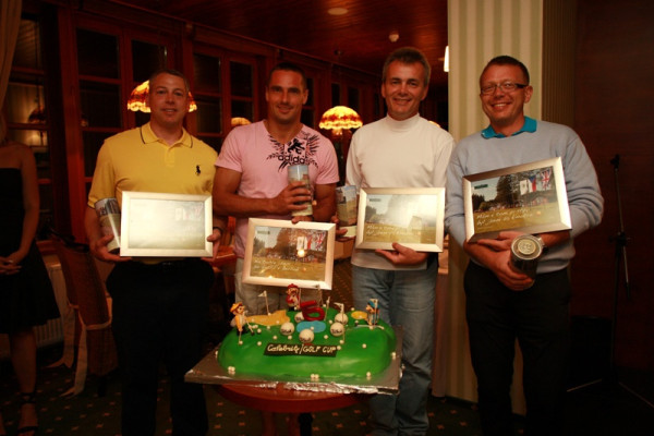 Dort a "kmotři" Celebrity Golf Cup: zleva Ian Forrest, Roman Šebrle, Roman Pospíšil a Michal Kavale
